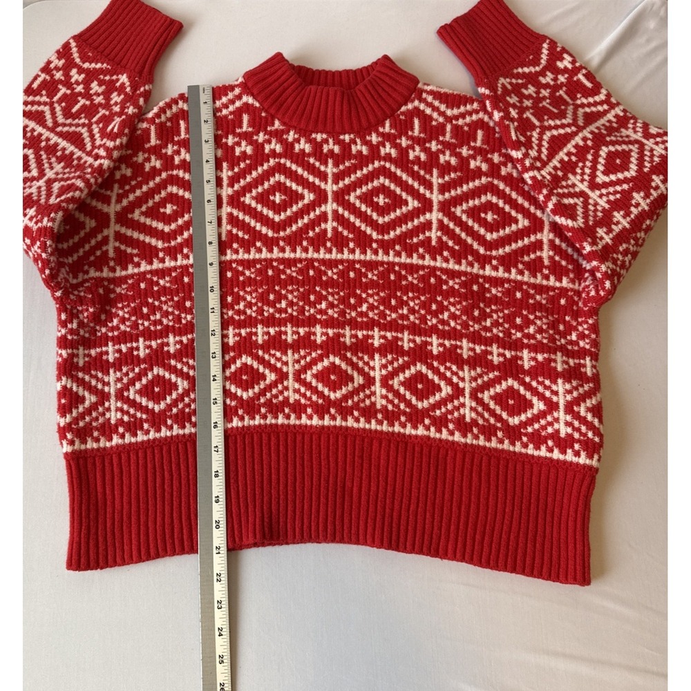 Old Navy SoSoft Red Fair Isle Mock Neck Boxy Crop Sweater Women's L Nordic Ski - Picture 7 of 7